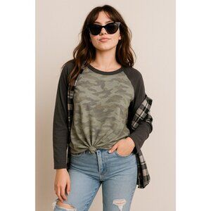 SO Long Sleeve Camo Raglan Tee Gray Sleeves Women’s Medium Soft Casual Top
